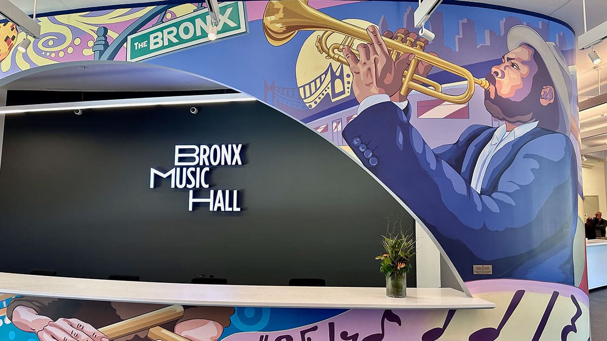 Bronx Music Hall (Keith Widyolar/New York Latin Culture Magazine)