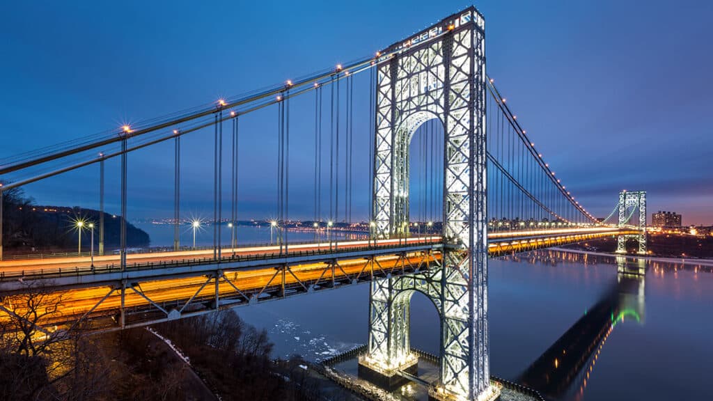 New Jersey Latin Culture, George Washington Bridge (Mihai Andritoiu/Dreamstime)