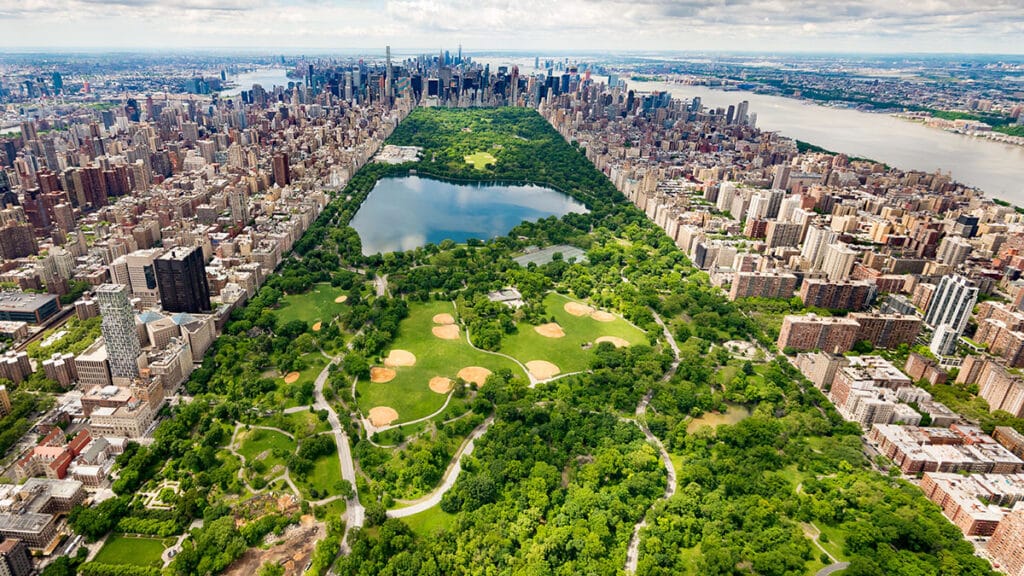 Central Park NYC (Antonio Lopez/Adobe)