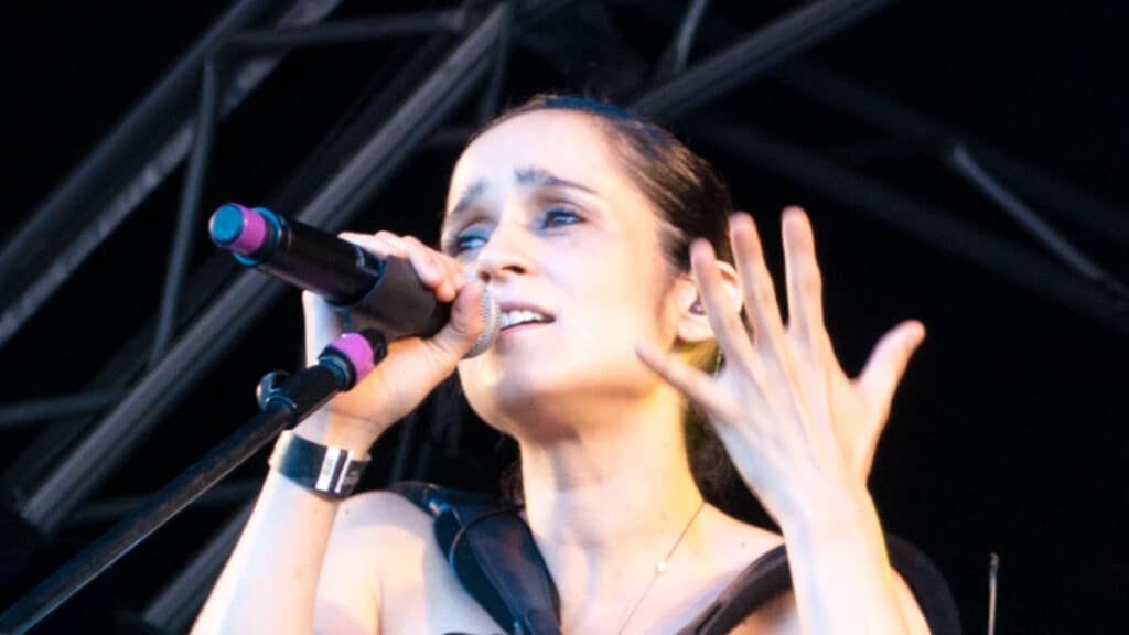 Julieta Venegas (Ibsibs/Dreamstime)